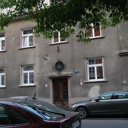 Excellent With Balcony *