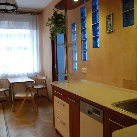 Excellent With Balcony 아파트 크라쿠프